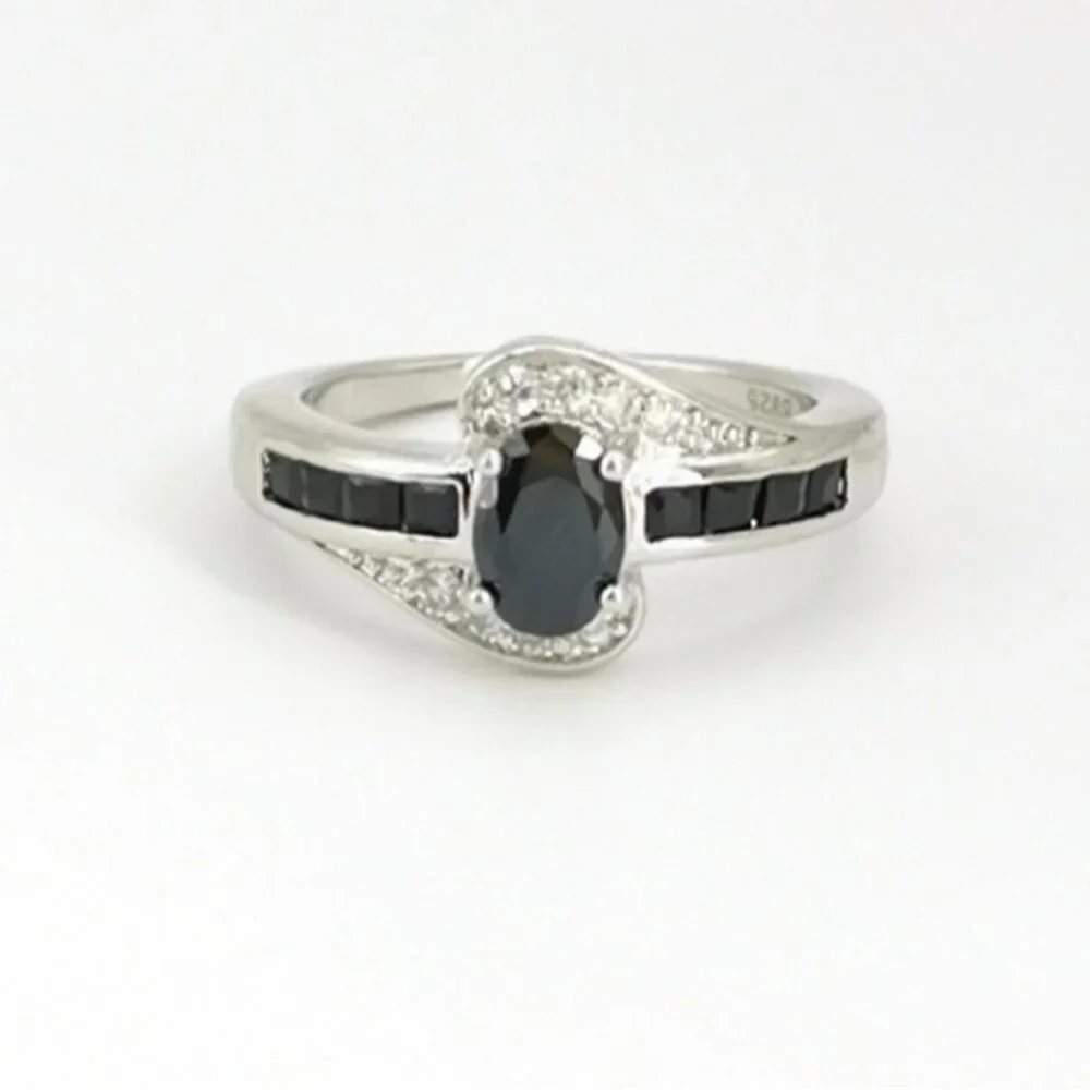 Sterling Silver Black Spinel ring size 7.25 🆕 - Picture 2 of 6